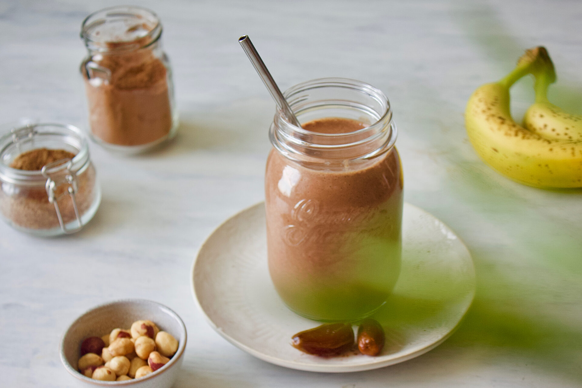 healthy-vegan-protein-chocolate-hazelnut-smoothie-saudável-batido-proteina-chocolate-avelã-2