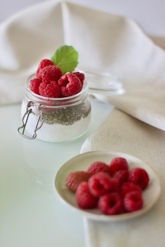 healthy-vegan-chia pudding-raspberry-saudavél-pudim de chia-framboesas-1